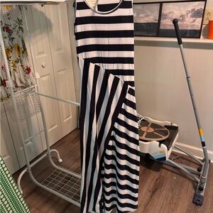 Exist Black and White Sleeveless Sundress